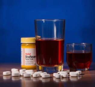 Кодирование дисульфирамом: что это, как работает и когда имеет смысл