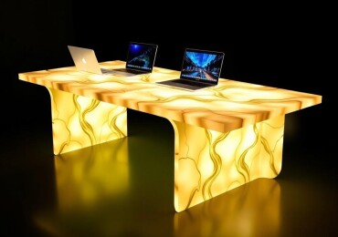 Столики для ноутбуков: как выбрать удобный, компактный и практичный помощник