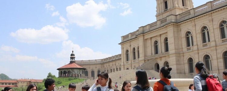 Экскурсии для школьников: как сделать учёбу ярче и интереснее